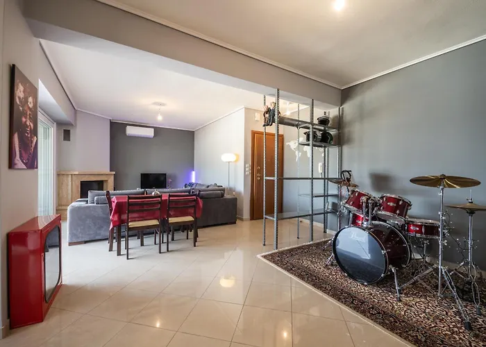 Chloe Sea View Cavala