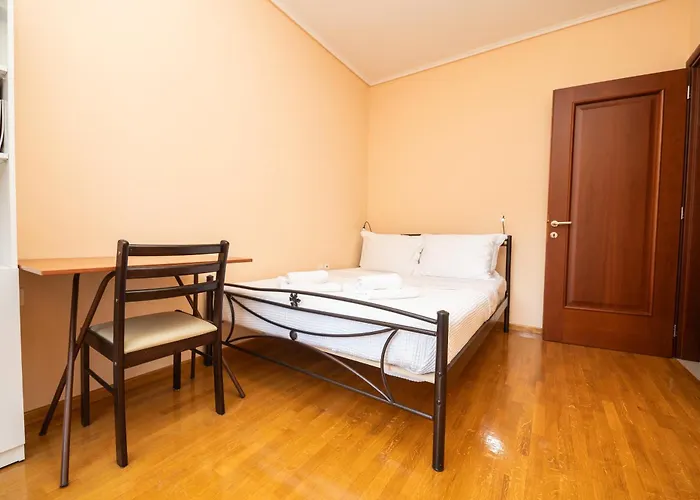 Chloe Sea View Apartment