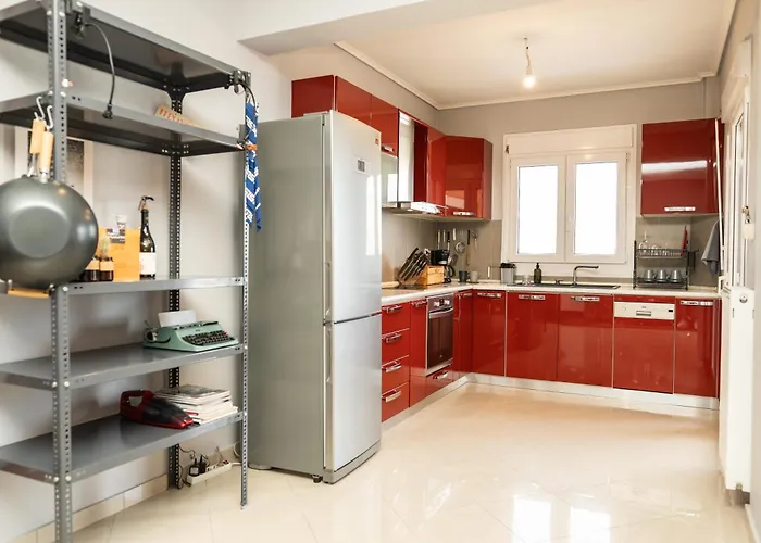 Chloe Sea View Apartment *