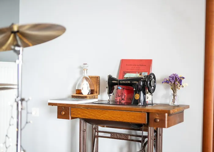 Chloe Sea View Cavala