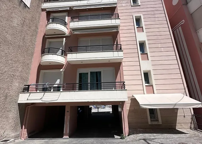Apartamento Chloe Sea View Cavala